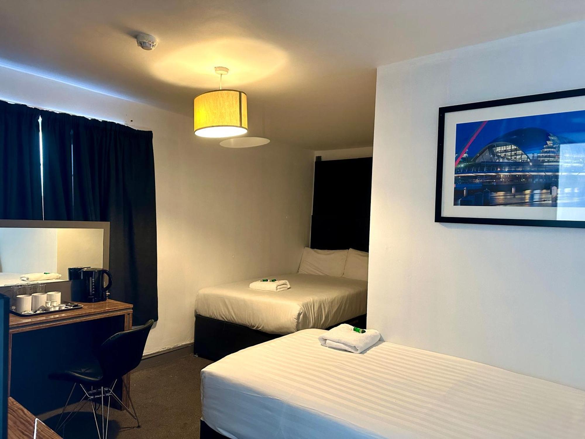 Hotel Express Newcastle Ґейтсгед Екстер'єр фото